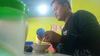 Makan Bakso Bersama Rekan Di Oyi Sam Bakso Malang