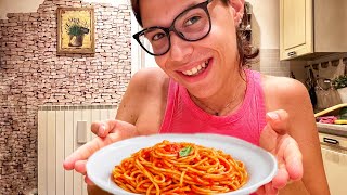 ASMR ITA 🍝 MANGIO LA PASTA MENTRE PARLO CON VOI 🍝 ASMR MUKBANG