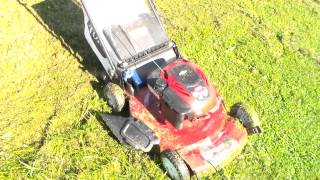 Toro recycler self propelled mower (20332)