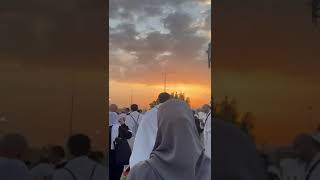 Красивый закат на горе Арафа #makkah #muzdalifa #mina #saudiarabia #arafat #muzdalifa #shorts