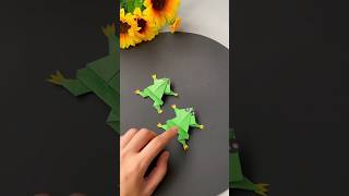 EASY CRAFT IDEAS | School Craft Idea/ DIY Craft/ School hacks/ Origami craft/paper Frog 😁🐸 #shorts