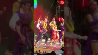 Akshay Kumar and Nora Fatehi's sizzling performance on Oo Antava Oo Oo Antava in Atlanta