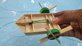 How to Make an Elastic Paddle Boat