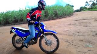 Manobras com Yamaha XTZ 125cc