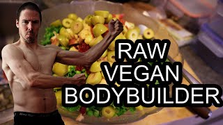 How To Build Muscle With Salads (High Raw Vegan Dinner)