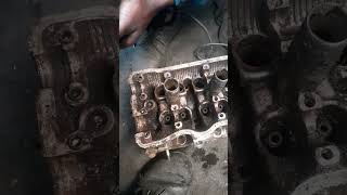 cleaning a dirty cylinder head #shorts