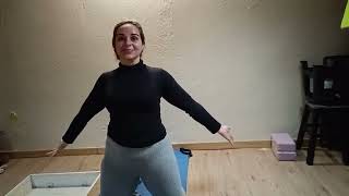 Dois minutos de exercício para Chakrasana a pose da ponte