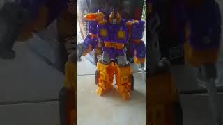 showing my Transformers toys part 2 Siege Impactor | #transformers #hasbro #transformerswfc