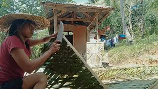 Making Chicken Nest from coconut leaves