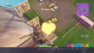 Jugando fortnite sorteo a los 800 subs