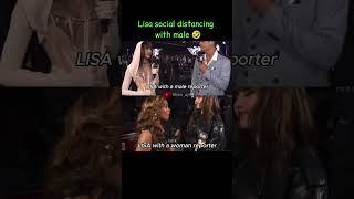 Rosè soul entered in Lisa's body 😜💀 #lisa #rosé #funny #fypシ゚viral #ytshorts @lalalalisa_m