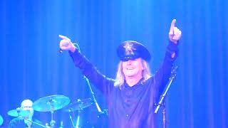 Robin Zander (Cheap Trick) - I Want You To Want Me - Hollywood Bowl - Las Vegas - 10-20-2024