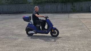 Lot 51 - LO23 XJF Senda 3000 dual battery electric moped, colour: blue, 50cc