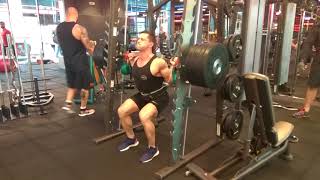 Squats 224 kg of a workouter/ приседания 224 кг от турникмена