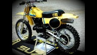 Suzuki RM exhaust sound and fly by