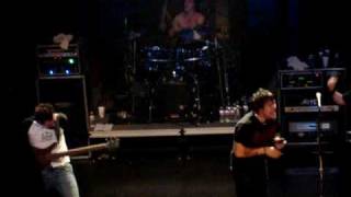 12 Stones - Crash (Live In New Orleans).MPG