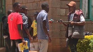 Fake police prank 🔥🔥 Hii simu ulitoa wapi 😂😂 #trending #fakepoliceprank #viralvideo