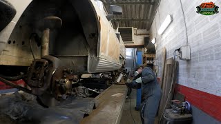 Restauration Peugeot 504 pick up part 6