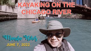 Kayaking on the Chicago River