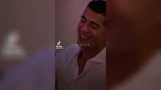 Cristiano Ronaldo cantando "El Bicho" mostrando su talento 🎤