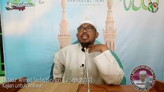 Ustadz Ahmad Taufiq Hasnuri - Pembahasan Sholat untuk kaum wanita