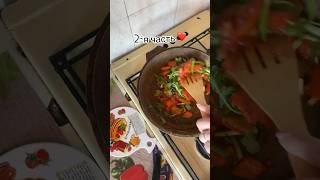 Готовим пиццу с вкуснейшим соусом🤤🤤 часть 2 #shors#рецепты#рекомендации#пицца#кухня