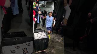 Ja Morant before the game.Screaming fans can be heard at end of video! Grizzlies vs Hawks 12-23-2023