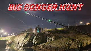 Fishing for BIG CONGER in Amlwch Harbour