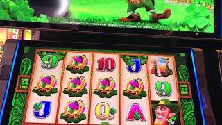 Slot Machine Big Hits/Bonus Play Action