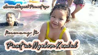 Berenang Di Pantai Ngebum Kendal