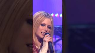 Avril Lavigne - Complicated (Live In Calgary 2007)