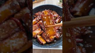 You can see it, super simple braised pork ribs, both adults and children