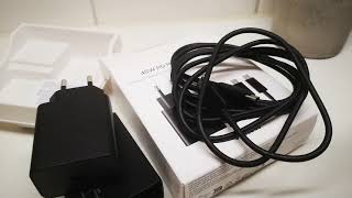 Unboxing Samsung 45W Super fast charger