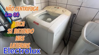 Lavadora de roupas não centrifuga e fica se batendo nas laterais electrolux