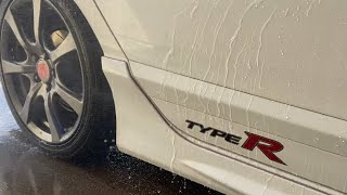 Dirty Civic Gets Well Needed Wash