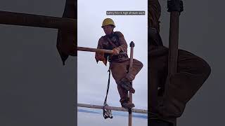 Scaffolder high altitude work