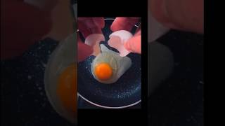 #shorts Fried Egg#shorts#satisfying#viral#trending#youtubeshorts@amoremaria