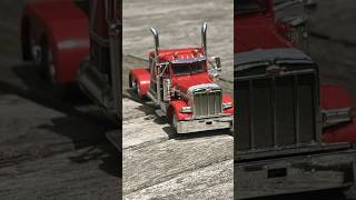 DCP Peterbilt 379 Flattop Review