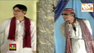 Stage drama sab ka bhala sab ki khair very funny clip sikandar sanam and saleem afridi..