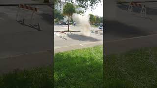 7,200 volts vs 200 lb man hole