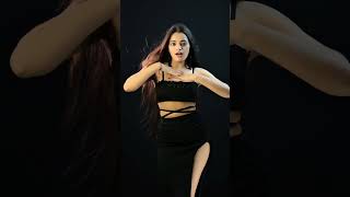 Aj Ki Maza New Dance Viral Video 🍁❤ #trending #dance #hindisong #love #danceform #bollywood 🍁