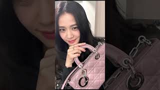 Jisoo Diro queen 👸 ❤️ #shorts #viral #blackpink #jisoo