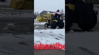 Cub cadet 129 with front end loader moving snow!! #shorts #cubcadet #frontendloader