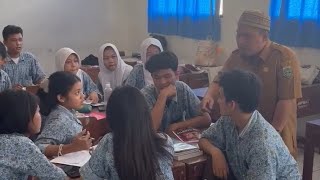 Pembelajaran PAI Pepen Efendi di XII-1 SMAN 12 Tangerang TA. 2024-2025 with metode Snowball Thrawing