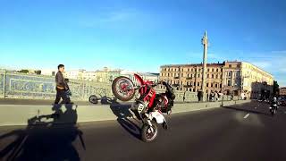 Егор и его Honda XR650R SM wheelie.