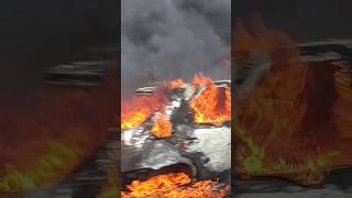 Pride on fire on Tehran road 😱آتش گرفتن ماشین