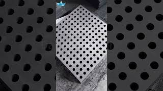 Graphite plate with holes