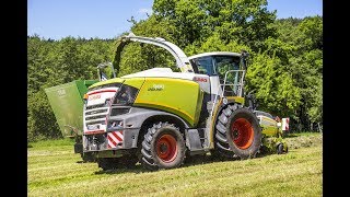 NEW Claas Jaguar 980 EXTREME HILL CLIMB + Valtra T182 Versu + Massey Ferguson