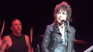 Joan Jett 6-9-16 @ San Diego Fair "I Hate Myself For Loving You"