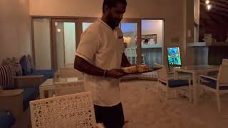 #Maldives Malahini Kuda Bandos Resort | Bar 75 | Bar food serving.